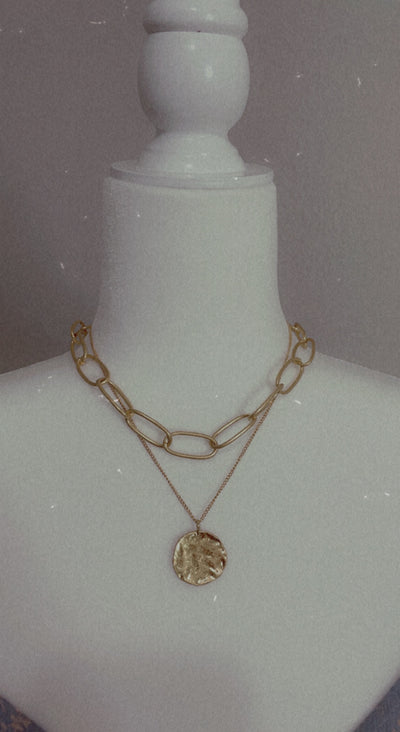 Gold Layered Detail Chain with Charm